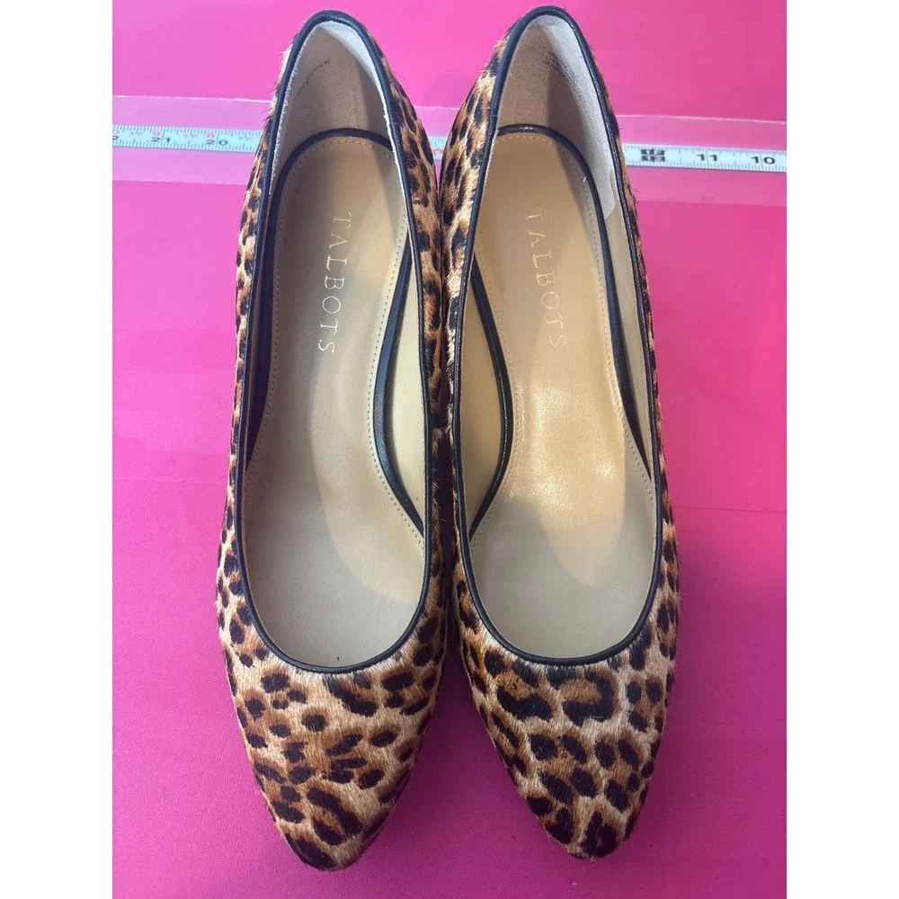 Talbots   Leopard Print Calf‎ Hair Wedge Pumps  Size 7.5 EUC
